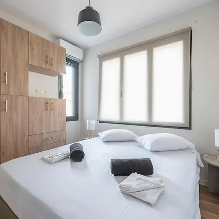 Zen-calm, Pagrati Apartment