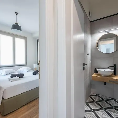 Zen-calm, Pagrati Apartment
